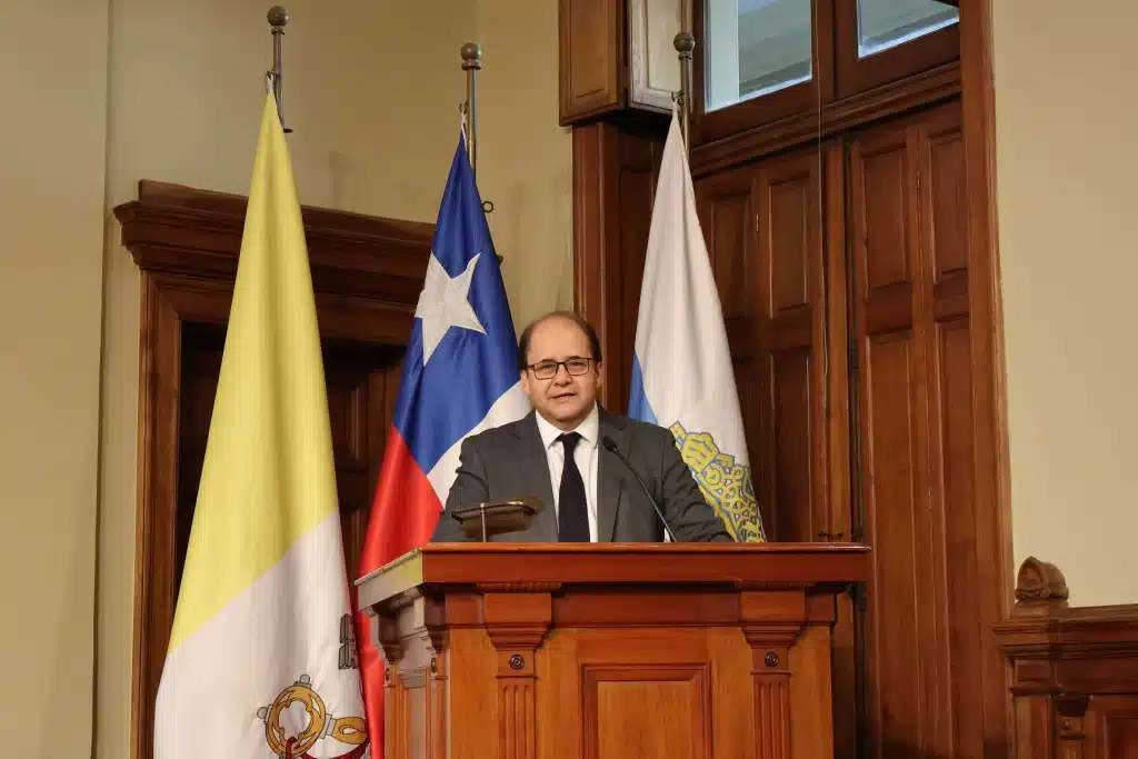 Hernán Nobizelli en la inauguración del Diplomado en Liderazgo para TGR
